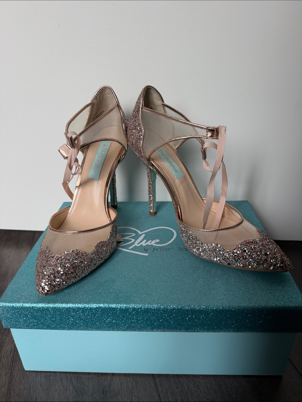 Betsey Johnson Blue Box Rose Gold Glitter Pointed Toe Ankle Tie Heels